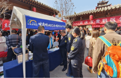天水市文化市場綜合行政執(zhí)法隊(duì)開展溫情執(zhí)法服務(wù) 助力“天水麻辣燙”升溫