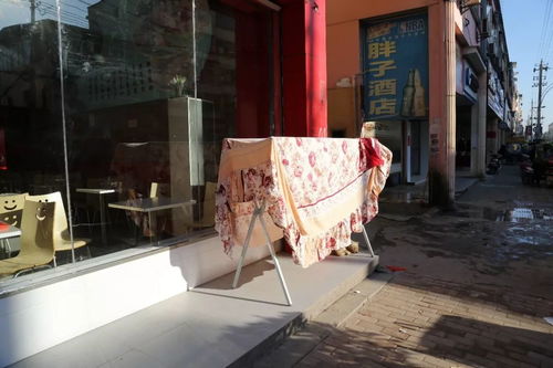 崇仁縣整治占道經營，助力創建全省文明城市與旅游景區規范管理